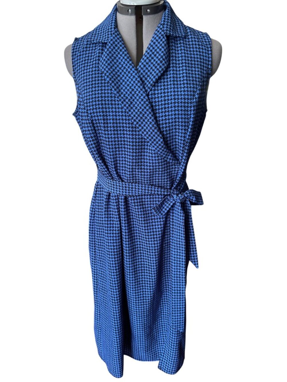 Emma & Michele Blue & Black Houndstooth Sleeveless Dress With Tie Belt Size L